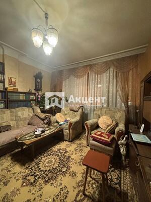 Продам трехкомнатную (3-комн.) квартиру, Ленина пр-кт, 90, Иваново г