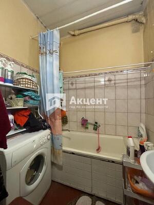 Продам трехкомнатную (3-комн.) квартиру, Ленина пр-кт, 90, Иваново г