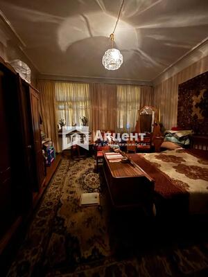 Продам трехкомнатную (3-комн.) квартиру, Ленина пр-кт, 90, Иваново г