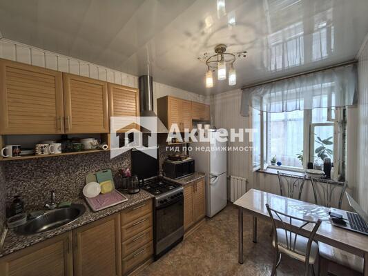 Продам двухкомнатную (2-комн.) квартиру, Сакко ул, 37, Иваново г