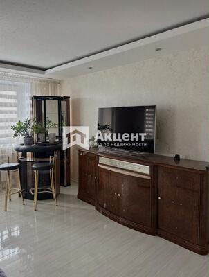 Продам двухкомнатную (2-комн.) квартиру, 3-я Полетная ул, 2, Иваново г