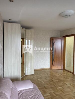 Продам двухкомнатную (2-комн.) квартиру, 3-я Полетная ул, 2, Иваново г