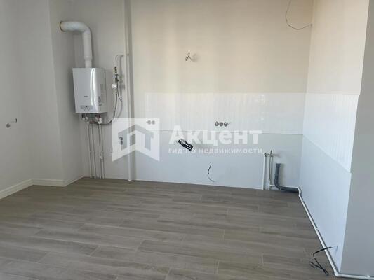 Продам трехкомнатную (3-комн.) квартиру, 2-я Лежневская ул, 18, Иваново г