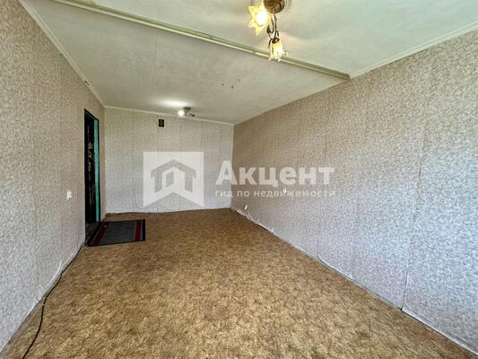 Продам комнату в 9-комн. квартире, Мира ул, 38, Кохма г