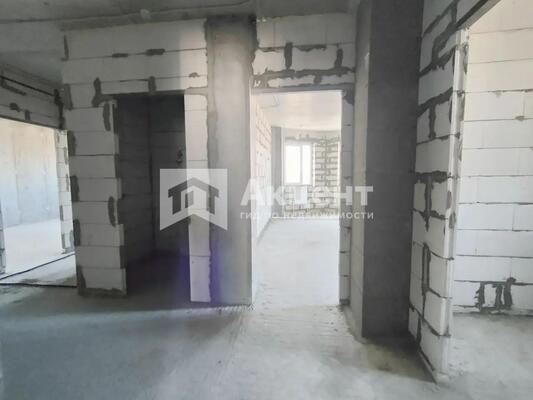 Продам трехкомнатную (3-комн.) квартиру, Колотилова ул, 19, Иваново г