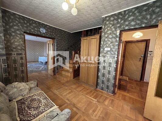 Продам трехкомнатную (3-комн.) квартиру, 2-й Зарядьевский пер, 2/10, Иваново г