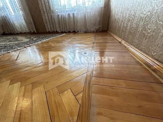 Продам трехкомнатную (3-комн.) квартиру, 2-й Зарядьевский пер, 2/10, Иваново г