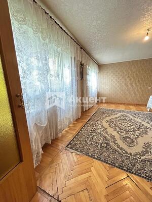 Продам трехкомнатную (3-комн.) квартиру, 2-й Зарядьевский пер, 2/10, Иваново г