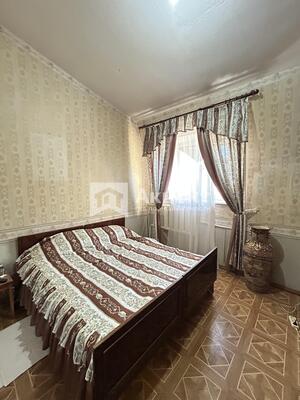 Продам трехкомнатную (3-комн.) квартиру, 2-й Зарядьевский пер, 2/10, Иваново г