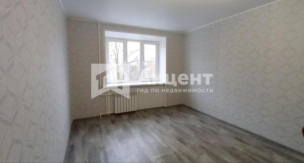 Продам комнату в 4-комн. квартире, Мира ул, 38, Кохма г