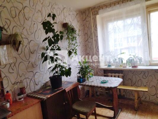 Продам комнату в 4-комн. квартире, Мира ул, 38, Кохма г