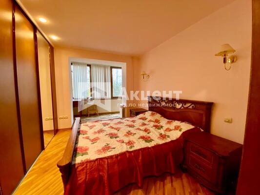 Продам многокомнатную квартиру, Летчика Захарова ул, 21, Иваново г