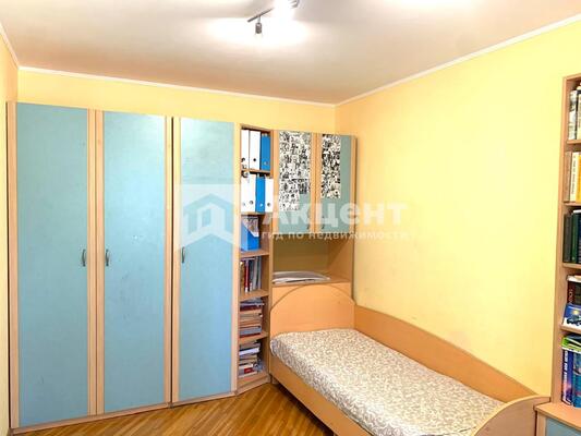 Продам многокомнатную квартиру, Летчика Захарова ул, 21, Иваново г