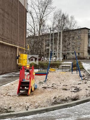 Продам двухкомнатную (2-комн.) квартиру, 1-я Сосневская ул, 6, Иваново г