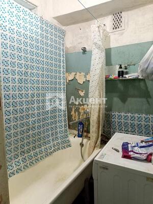 Продам трехкомнатную (3-комн.) квартиру, Попова ул, 26, Иваново г