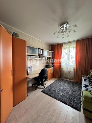 Продам трехкомнатную (3-комн.) квартиру, Пучежская ул, 51, Иваново г