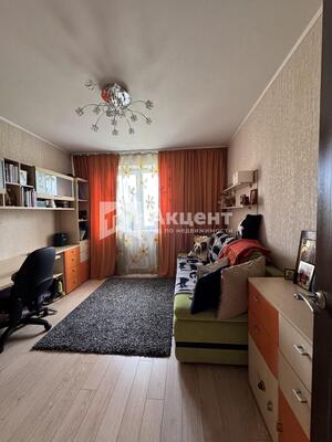 Продам трехкомнатную (3-комн.) квартиру, Пучежская ул, 51, Иваново г