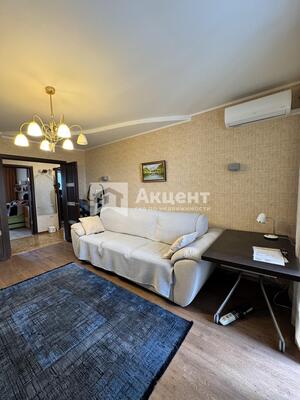 Продам трехкомнатную (3-комн.) квартиру, Пучежская ул, 51, Иваново г