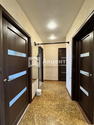 Продам трехкомнатную (3-комн.) квартиру, Пучежская ул, 51, Иваново г