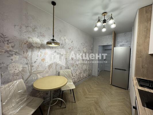 Продам однокомнатную (1-комн.) квартиру, 3-я Первомайская ул, 4, Иваново г