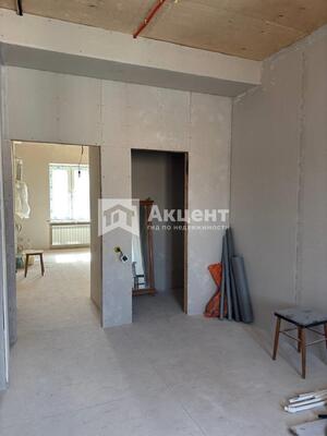 Продам трехкомнатную (3-комн.) квартиру, Павленко ул, 30, Иваново г