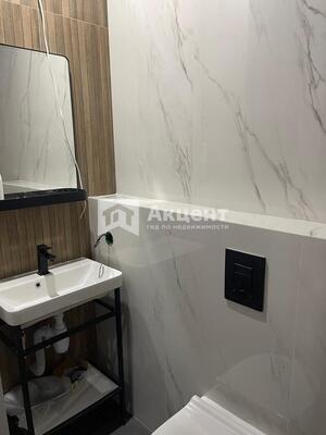 Продам двухкомнатную (2-комн.) квартиру, 1-я Полевая ул, 26, Иваново г