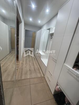 Продам многокомнатную квартиру, 10 Августа ул, 58, Иваново г