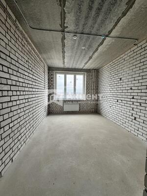 Продам трехкомнатную (3-комн.) квартиру, Красных Зорь ул, 8, Иваново г