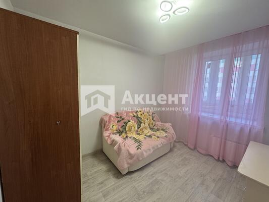 Продам двухкомнатную (2-комн.) квартиру, Самоцветы мкр, 2, Иваново г