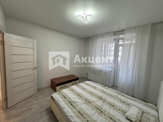 Продам двухкомнатную (2-комн.) квартиру, Самоцветы мкр, 2, Иваново г