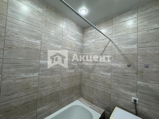 Продам двухкомнатную (2-комн.) квартиру, Самоцветы мкр, 2, Иваново г