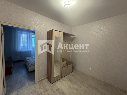 Продам двухкомнатную (2-комн.) квартиру, Самоцветы мкр, 2, Иваново г