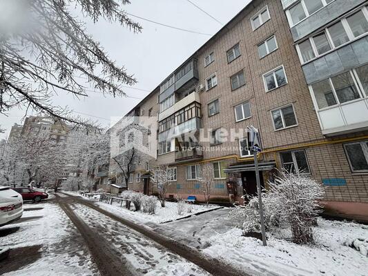 Продам двухкомнатную (2-комн.) квартиру, Лежневская ул, 116, Иваново г