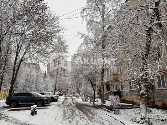 Продам двухкомнатную (2-комн.) квартиру, Лежневская ул, 116, Иваново г