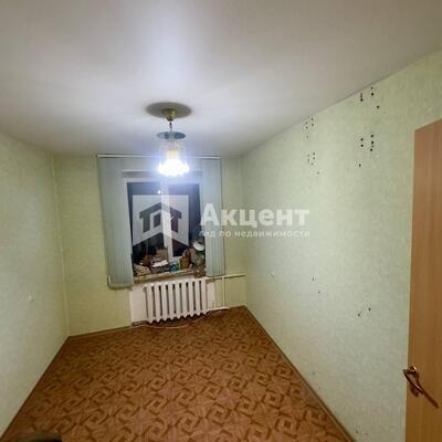 Продам двухкомнатную (2-комн.) квартиру, 19-я линия, 10, Иваново г