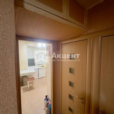 Продам двухкомнатную (2-комн.) квартиру, 19-я линия, 10, Иваново г