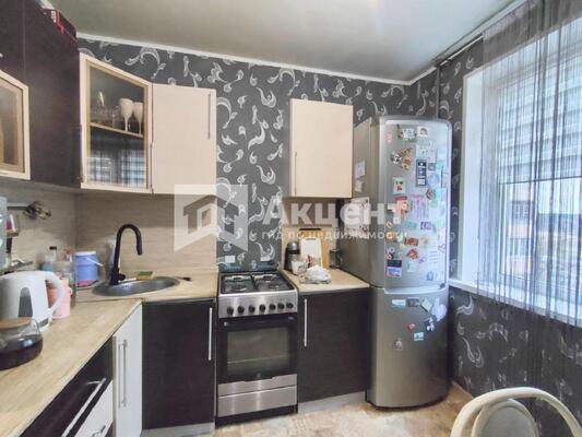 Продам двухкомнатную (2-комн.) квартиру, Кудряшова ул, 106, Иваново г