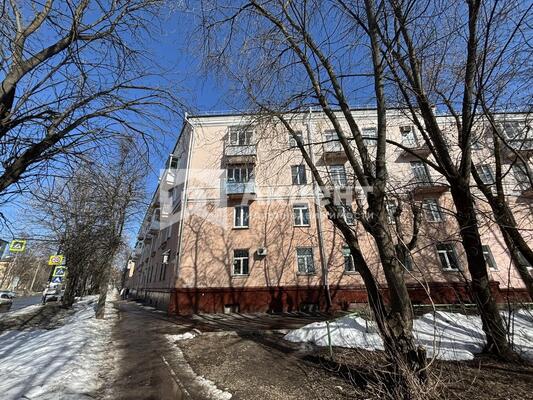 Продам трехкомнатную (3-комн.) квартиру, Каравайковой ул, 141, Иваново г