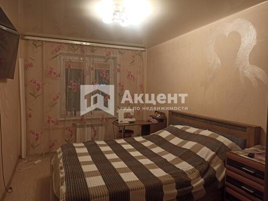 Продам двухкомнатную (2-комн.) квартиру, 3-я Полетная ул, 3, Иваново г