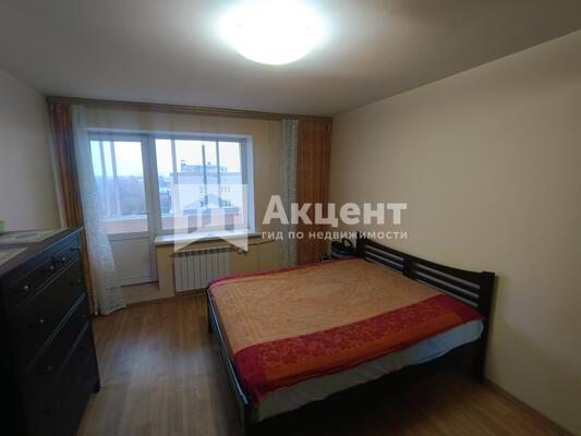 Продам двухкомнатную (2-комн.) квартиру, 3-я Сосневская ул, 120, Иваново г