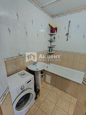 Продам двухкомнатную (2-комн.) квартиру, 3-я Сосневская ул, 120, Иваново г