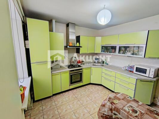 Продам двухкомнатную (2-комн.) квартиру, 3-я Сосневская ул, 120, Иваново г