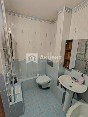 Продам двухкомнатную (2-комн.) квартиру, 3-я Сосневская ул, 120, Иваново г