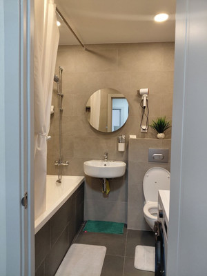 Продам однокомнатную (1-комн.) квартиру, Лаптева ул, 7к3, Московский г