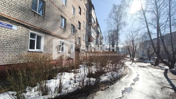 Продам трехкомнатную (3-комн.) квартиру, Маяковского ул, 21А, Иваново г