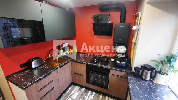 Продам трехкомнатную (3-комн.) квартиру, Маяковского ул, 21А, Иваново г