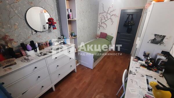 Продам трехкомнатную (3-комн.) квартиру, Маяковского ул, 21А, Иваново г