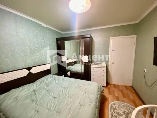 Продам трехкомнатную (3-комн.) квартиру, Московский мкр, 14Ак1, Иваново г