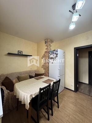 Продам однокомнатную (1-комн.) квартиру, Куконковых ул, 126, Иваново г