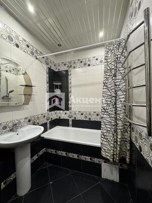 Продам однокомнатную (1-комн.) квартиру, Куконковых ул, 126, Иваново г